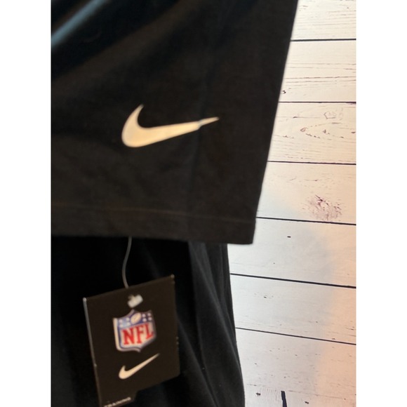 NWT The Nike Tee Philadelphia Eagles Large Mens T-Shirt Graphic Shirt NFL Black - Picture 9 of 11